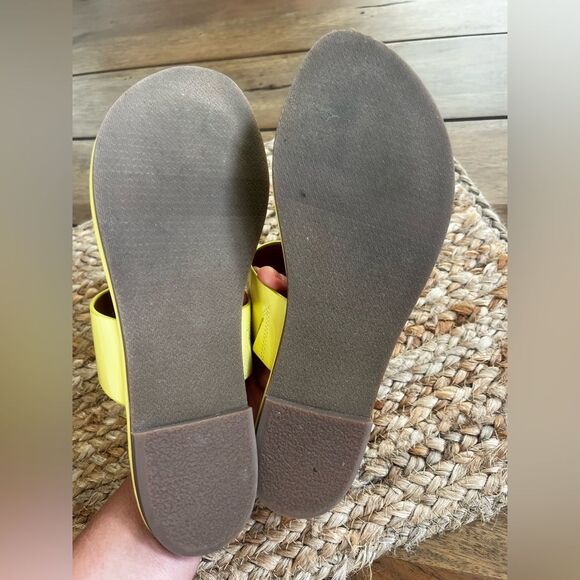 J.McLaughlin Nora patent leather Sandals with Gold Accents; Size 7.5 Brand New! - Picture 14 of 15